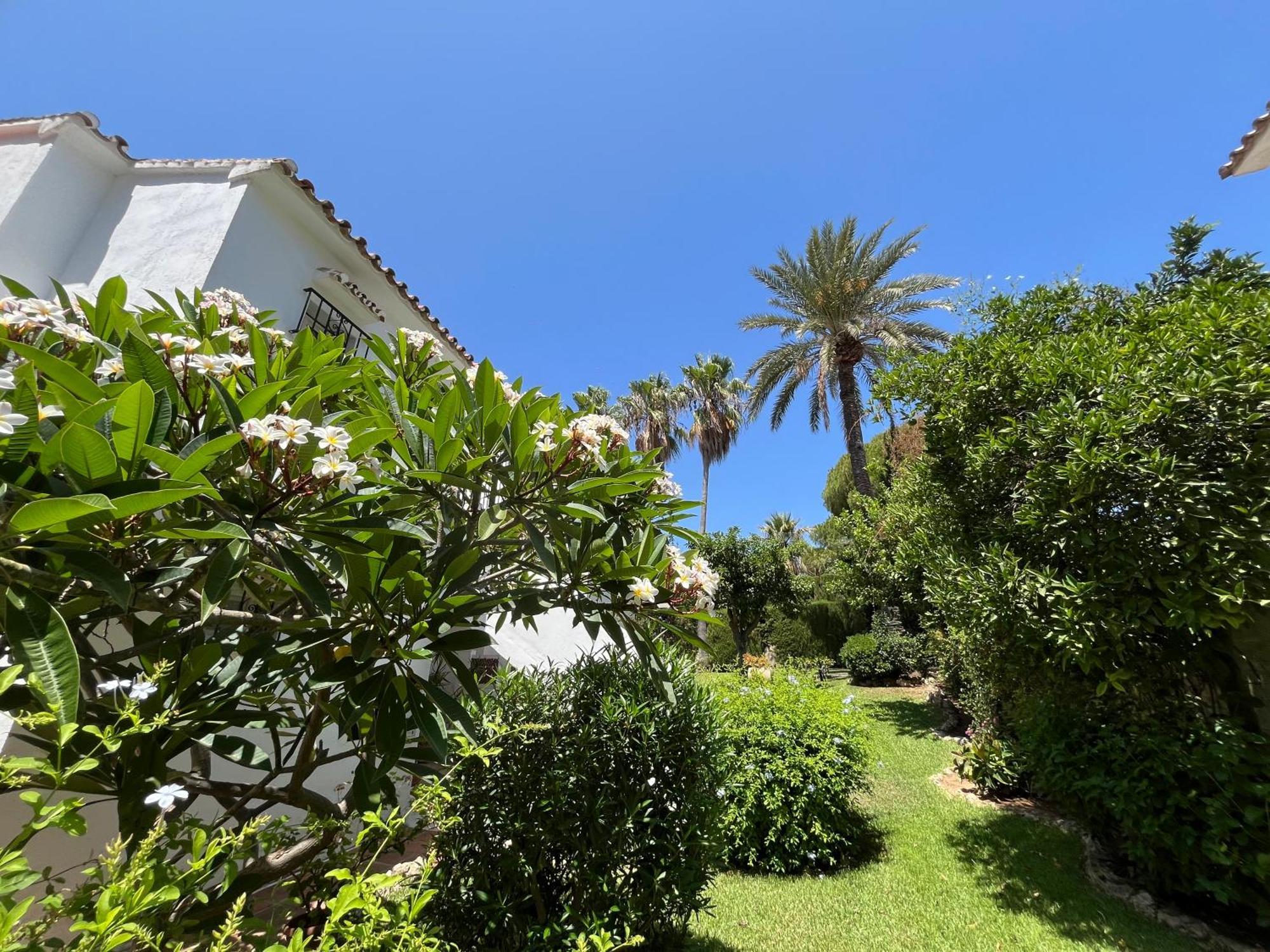 "Los Rosales Apartment, 500M To The Beach" Sitio de Calahonda 外观 照片